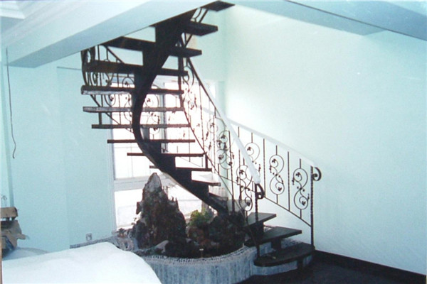 ����ľ�R�Fˇ����